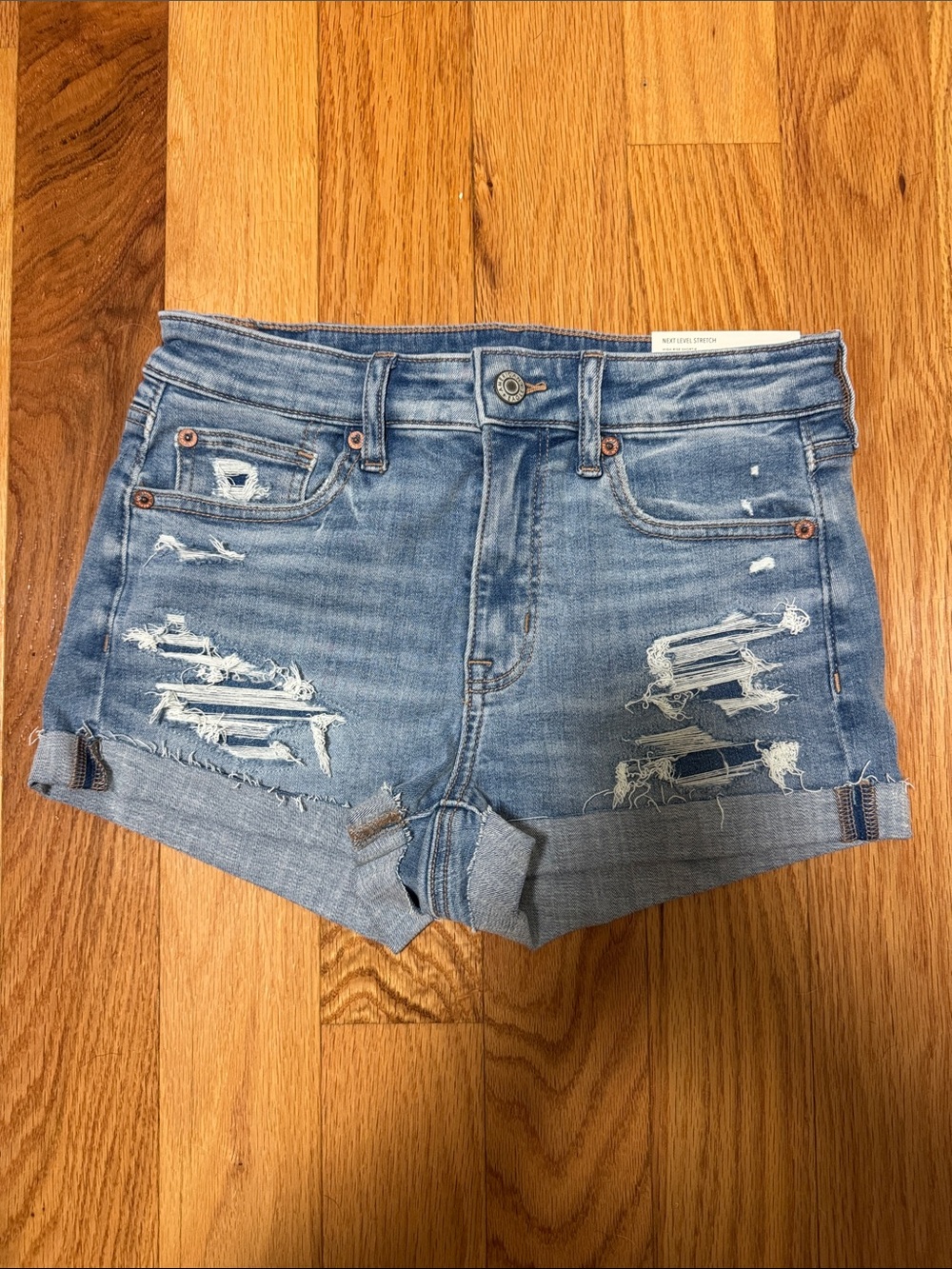 AEO High-Rise Shortie Jeans